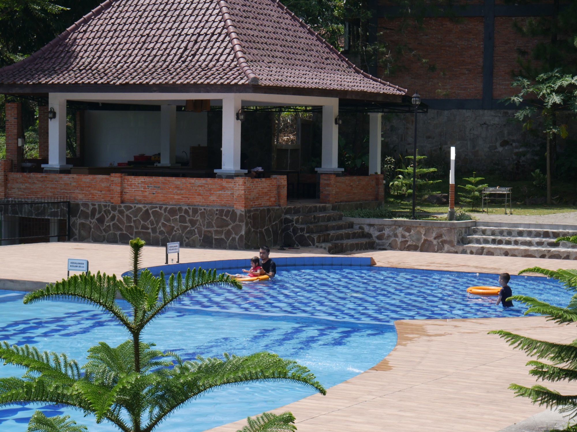 Odoo - Sample 3 for three columns