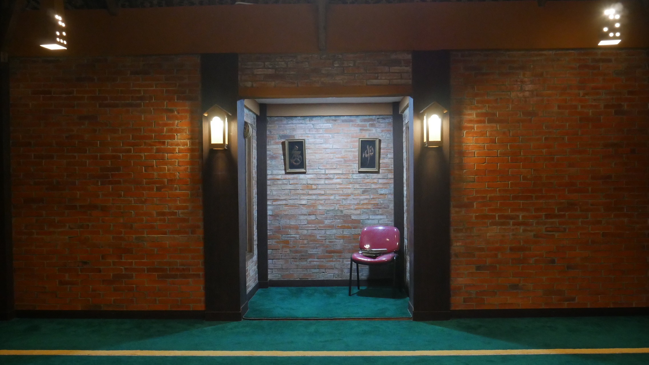 Odoo • Image and Text